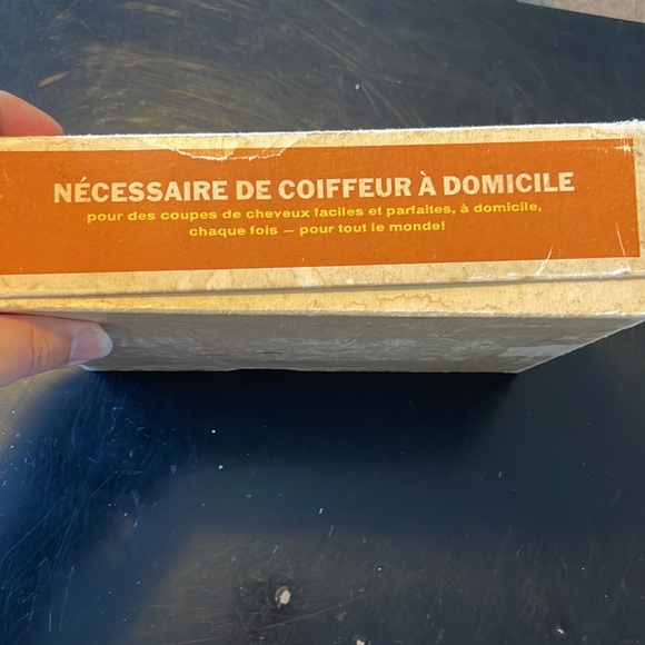 Vintage Barber Kit - Picture 6 of 10